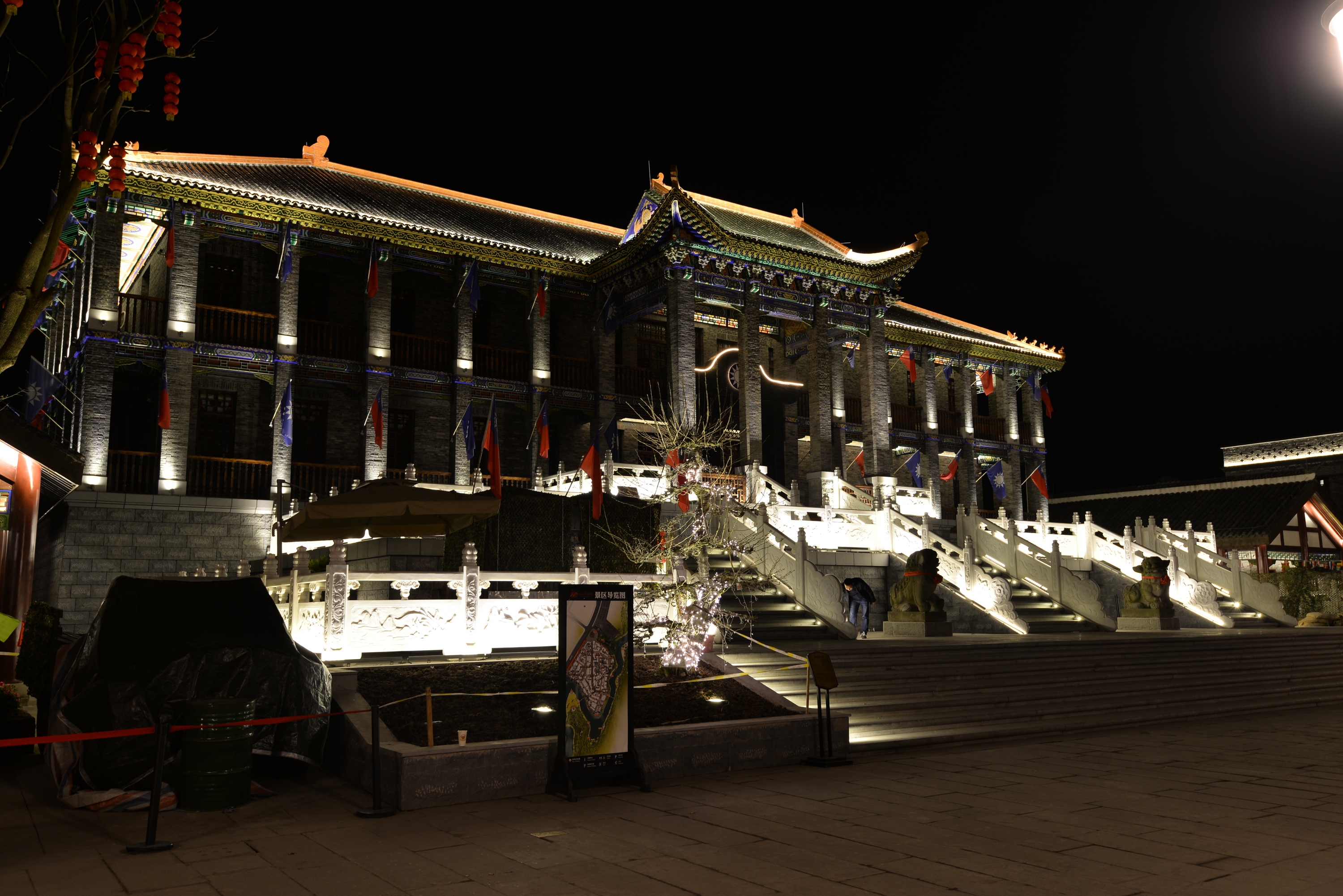 3000K LED Flood Light for Building Column Lighting: How to Create a Warm Night View